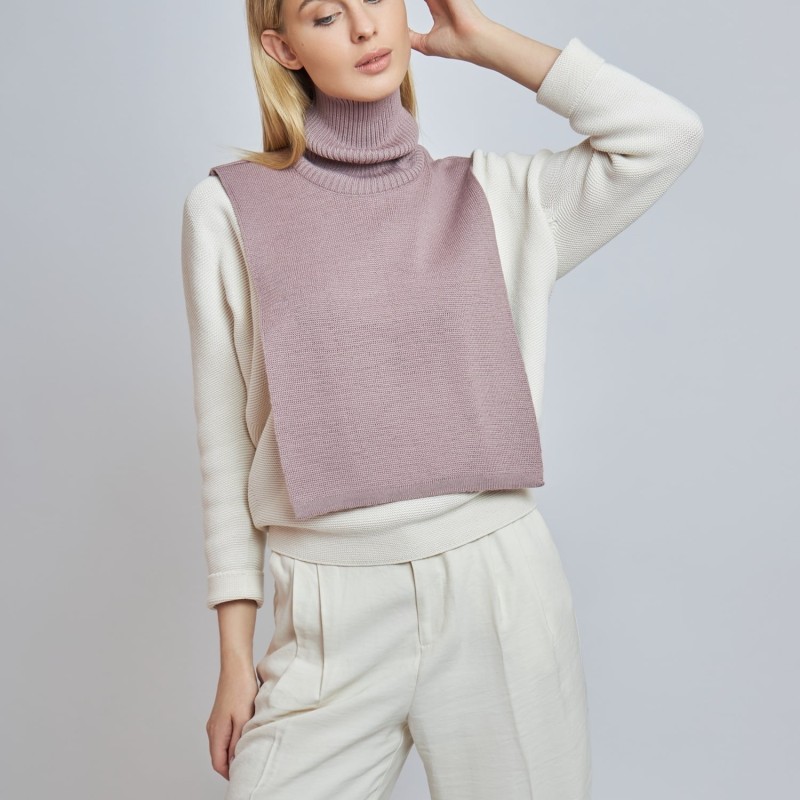 Turtleneck 03